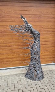 Plastika ženy ,,Naděje,,